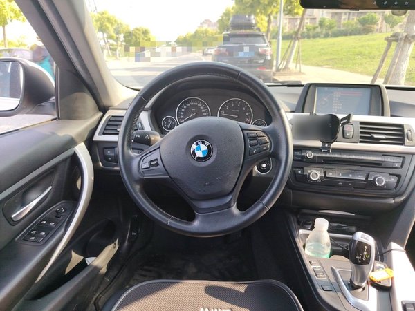 BMW 3 Series 2015, 75700 км, за 8446 USD - фото 7