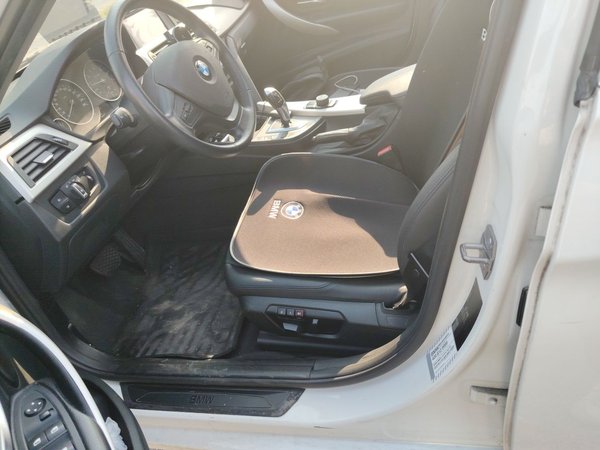 BMW 3 Series 2015, 75700 км, за 8446 USD - фото 13