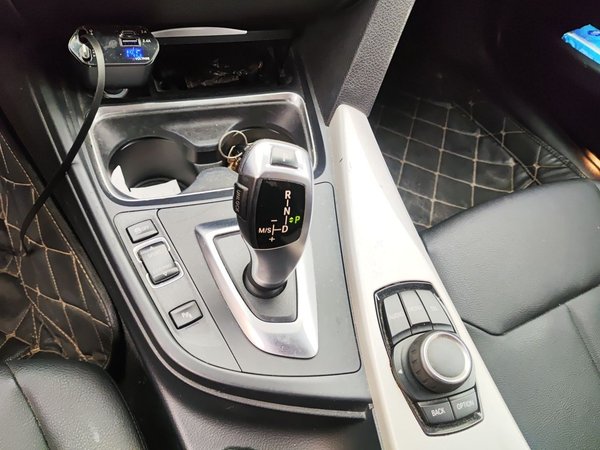 BMW 3 Series 2015, 79600 км, за 8978 USD - фото 13