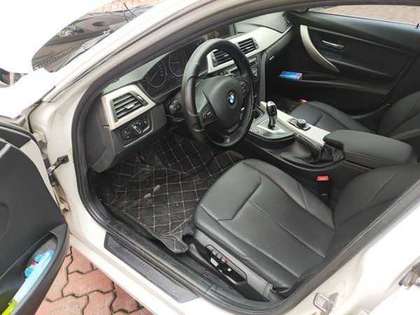 BMW 3 Series 2015, 79600 км, за 8978 USD - фото 19
