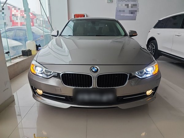 BMW 3 Series 2015, 176000 км, за 10107 USD