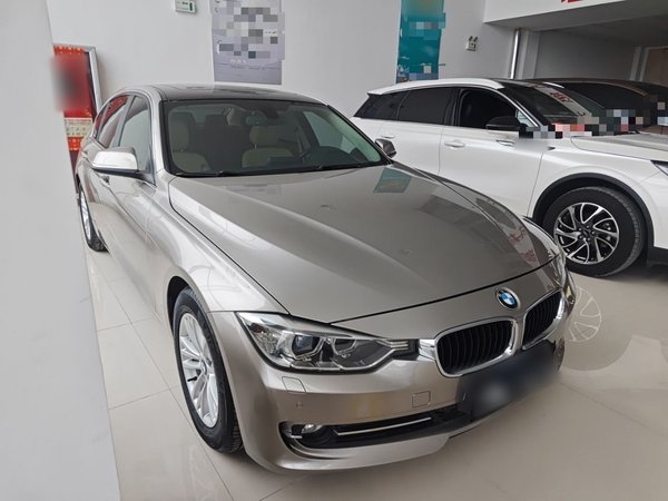 BMW 3 Series 2015, 176000 км, за 10107 USD