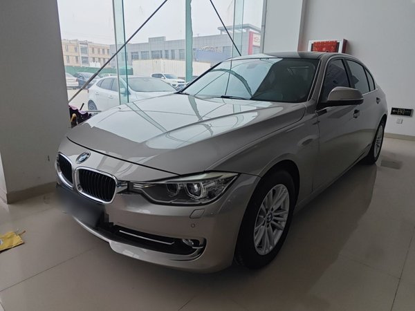 BMW 3 Series · 2015 год