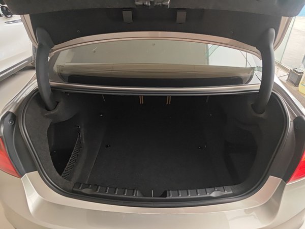 BMW 3 Series 2015, 176000 км, за 10107 USD - фото 22