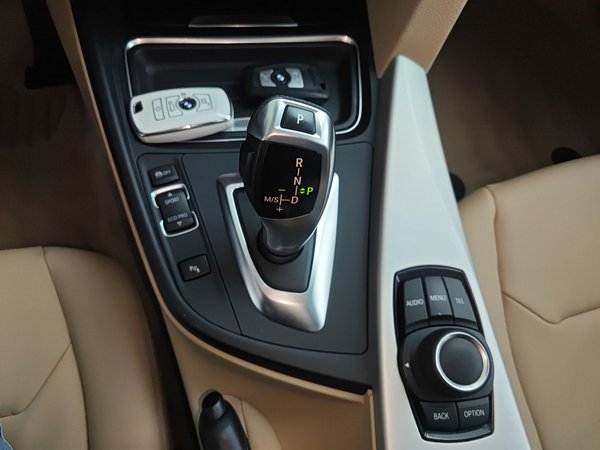 BMW 3 Series 2015, 176000 км, за 10107 USD - фото 17