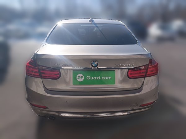 BMW 3 Series 2015, 89000 км, за 9910 USD