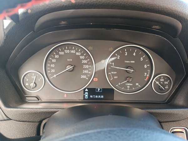 BMW 3 Series 2015, 89000 км, за 9910 USD - фото 12