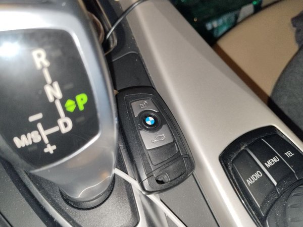 BMW 3 Series 2015, 93400 км, за 7360 USD - фото 9