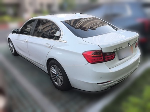 BMW 3 Series 2015, 130600 км, за 8587 USD