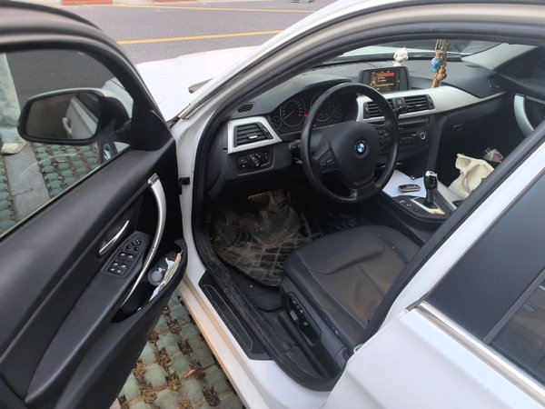 BMW 3 Series 2015, 130600 км, за 8587 USD - фото 17