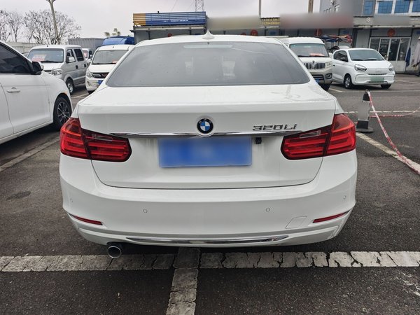 BMW 3 Series 2015, 157400 км, за 10136 USD