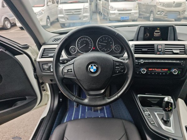 BMW 3 Series 2015, 157400 км, за 10136 USD - фото 14