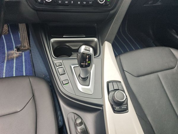 BMW 3 Series 2015, 157400 км, за 10136 USD - фото 17