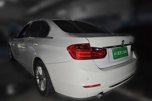 BMW 3 Series 2015, 177300 км, за 9923 USD
