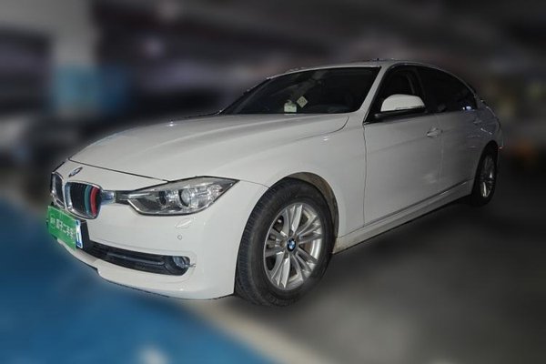 BMW 3 Series · 2015 год
