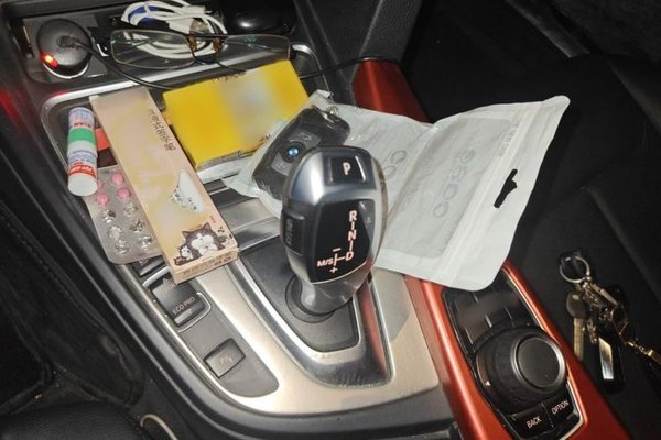 BMW 3 Series 2015, 177300 км, за 9923 USD - фото 13