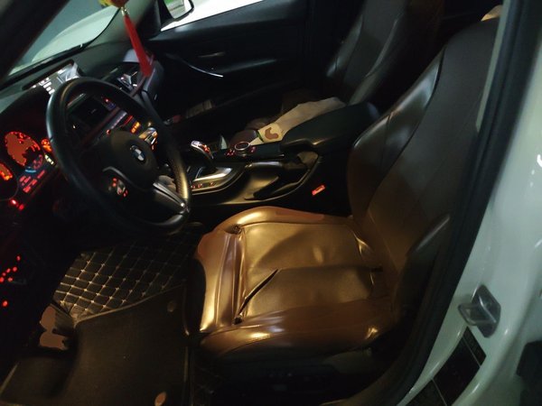 BMW 3 Series 2015, 190000 км, за 8406 USD - фото 16