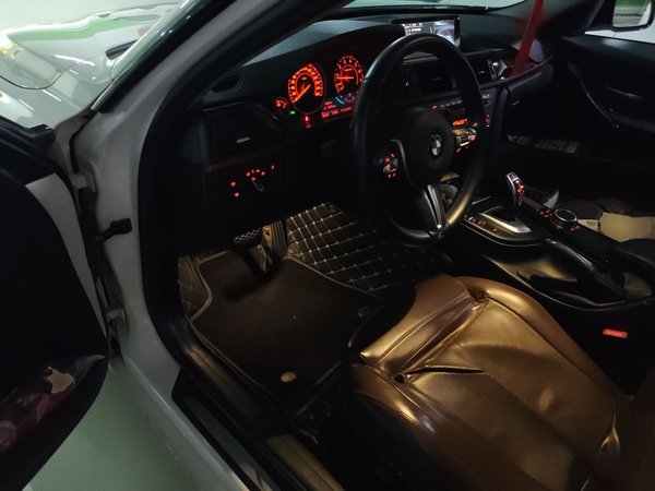 BMW 3 Series 2015, 190000 км, за 8406 USD - фото 17