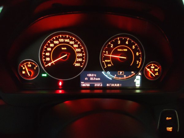 BMW 3 Series 2015, 190000 км, за 8406 USD - фото 12