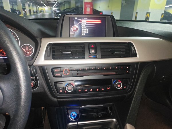 BMW 3 Series 2015, 42000 км, за 15831 USD - фото 13