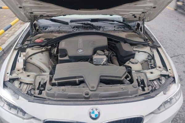 BMW 3 Series 2015, 97000 км, за 8790 USD - фото 17