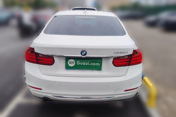 BMW 3 Series 2015, 97000 км, за 8790 USD