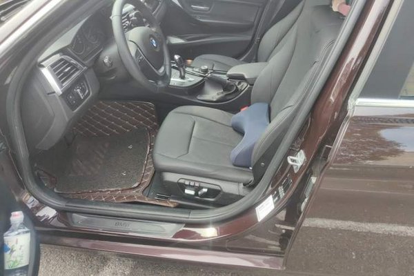 BMW 3 Series 2016, 44200 км, за 11438 USD - фото 14