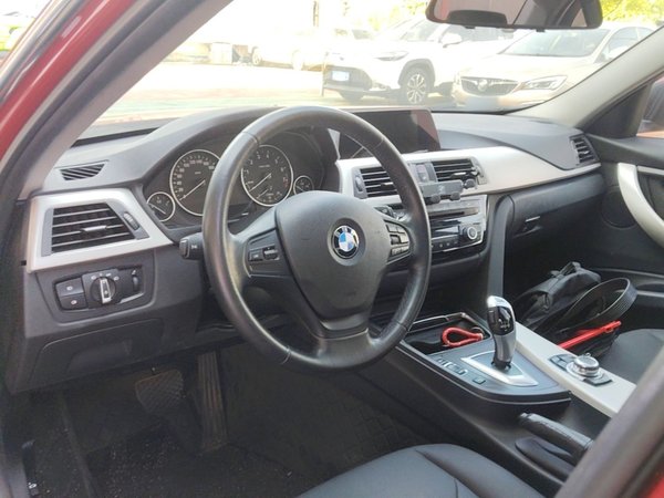 BMW 3 Series 2016, 95399 км, за 10405 USD - фото 13