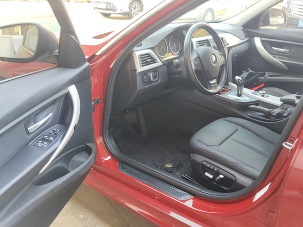 BMW 3 Series 2016, 95399 км, за 10405 USD - фото 19