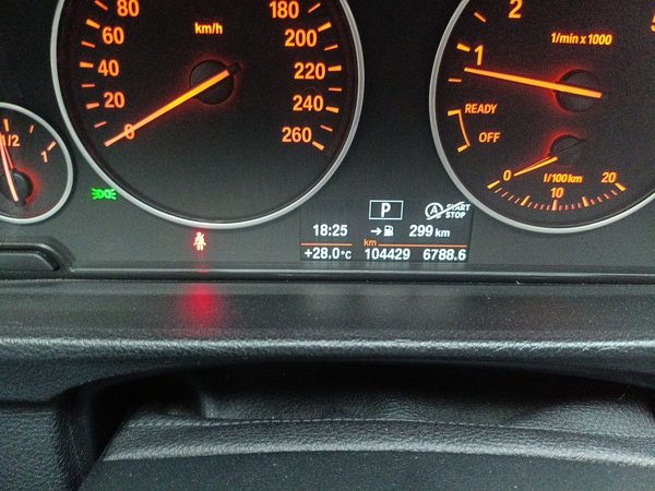 BMW 3 Series 2016, 104400 км, за 9099 USD - фото 13