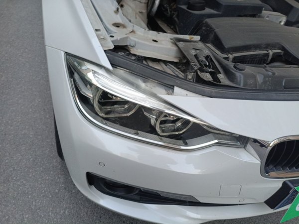 BMW 3 Series 2016, 104400 км, за 9099 USD - фото 7