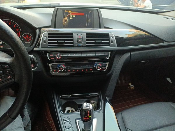 BMW 3 Series 2016, 104400 км, за 9099 USD - фото 14