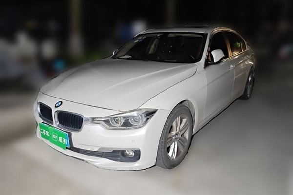 BMW 3 Series · 2016 год