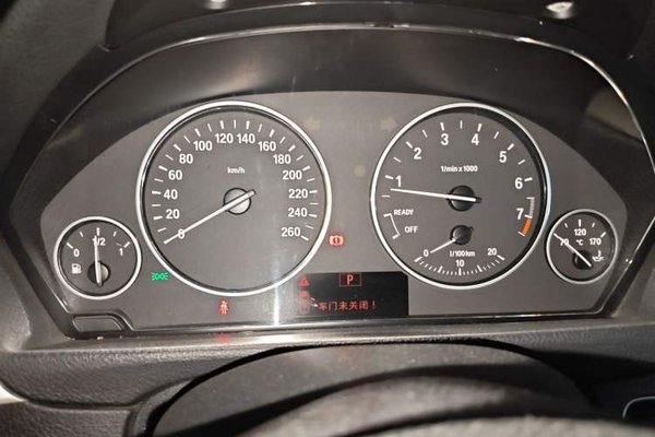BMW 3 Series 2016, 109600 км, за 8481 USD - фото 12