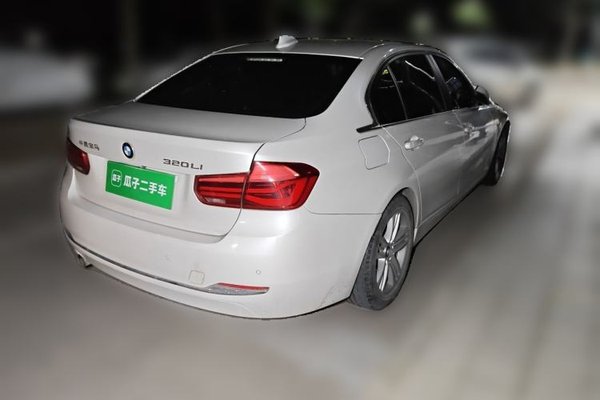 BMW 3 Series 2016, 109600 км, за 8481 USD - фото 6
