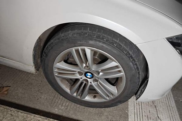 BMW 3 Series 2016, 109600 км, за 8481 USD - фото 8