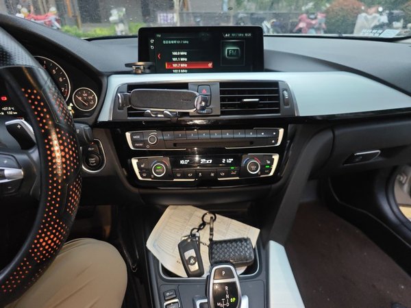 BMW 3 Series 2016, 130900 км, за 10358 USD - фото 14