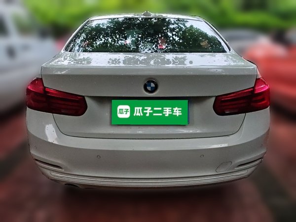 BMW 3 Series 2016, 132300 км, за 8786 USD