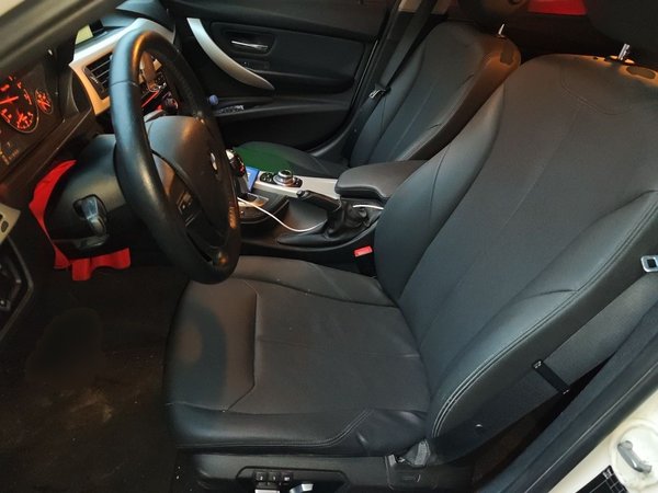 BMW 3 Series 2016, 132300 км, за 8786 USD - фото 16