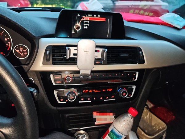 BMW 3 Series 2016, 132300 км, за 8786 USD - фото 14
