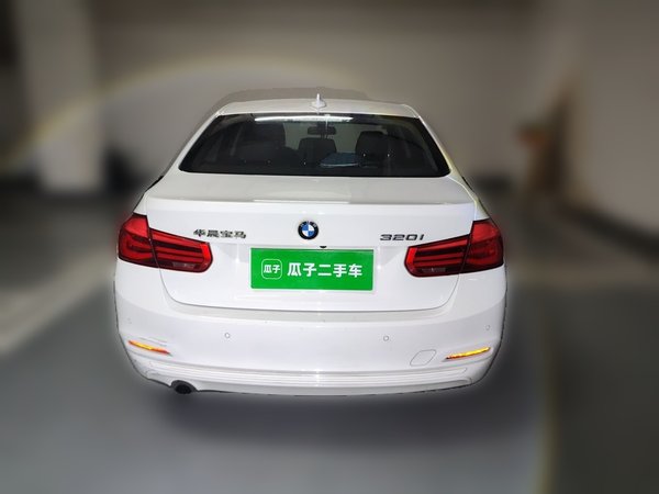 BMW 3 Series 2016, 73000 км, за 9406 USD