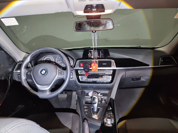 BMW 3 Series 2016, 73000 км, за 9406 USD - фото 17