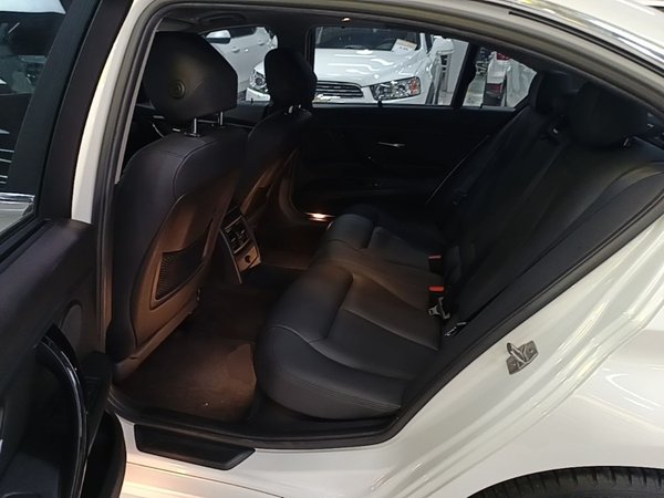 BMW 3 Series 2016, 91400 км, за 12247 USD - фото 20