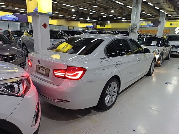 BMW 3 Series 2016, 91400 км, за 12247 USD - фото 6
