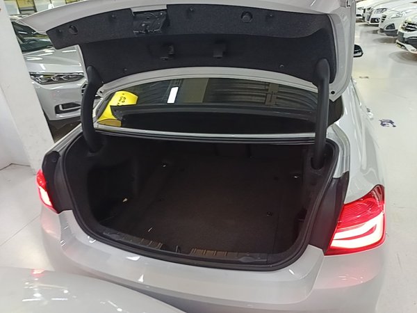 BMW 3 Series 2016, 91400 км, за 12247 USD - фото 22