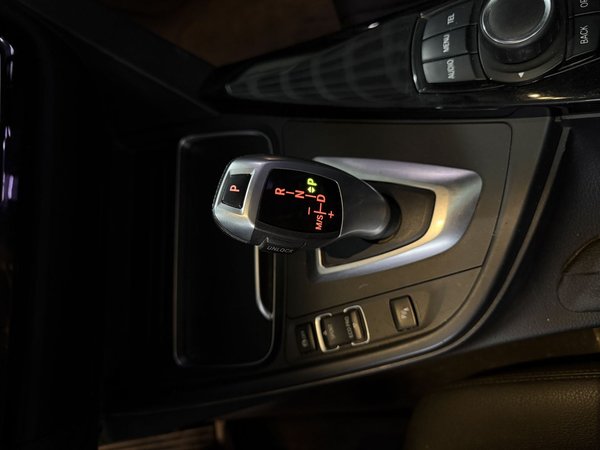 BMW 3 Series 2017, 113700 км, за 10478 USD - фото 16