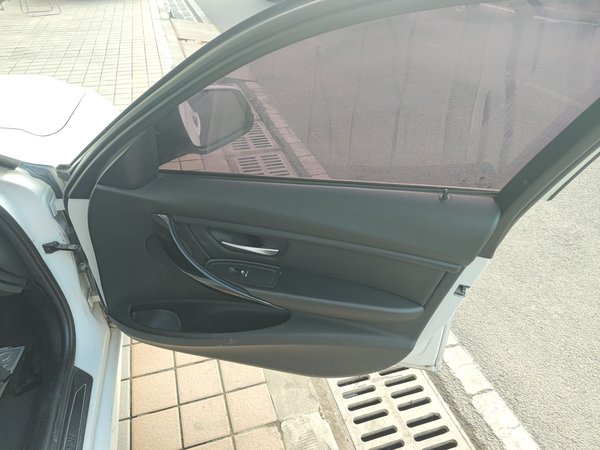 BMW 3 Series 2017, 113700 км, за 10478 USD - фото 24