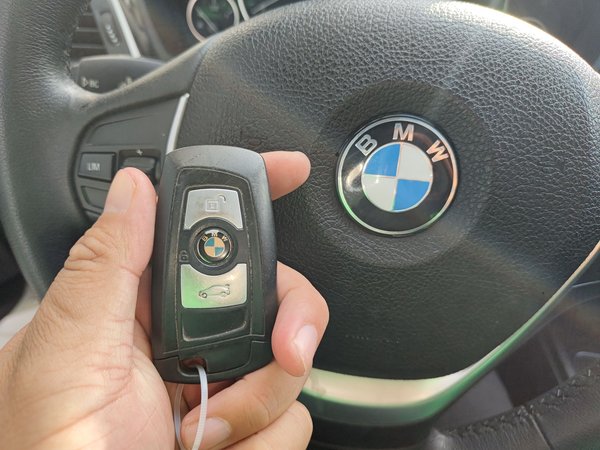 BMW 3 Series 2017, 113700 км, за 10478 USD - фото 20