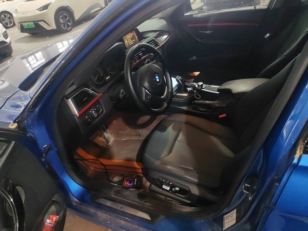 BMW 3 Series 2017, 102500 км, за 11097 USD - фото 13