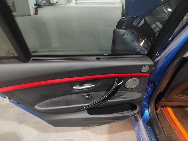 BMW 3 Series 2017, 102500 км, за 11097 USD - фото 27